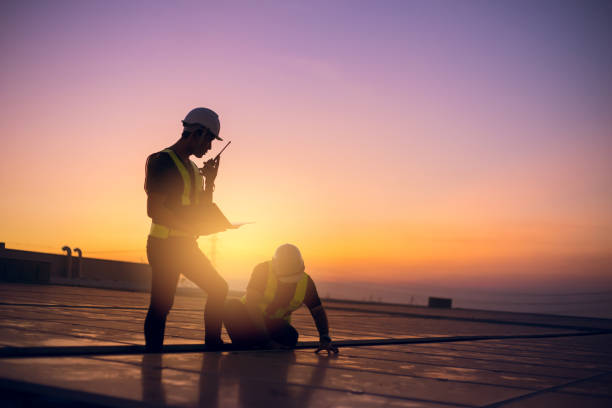 Best Flat Roof Repair Services  in West Bend, WI